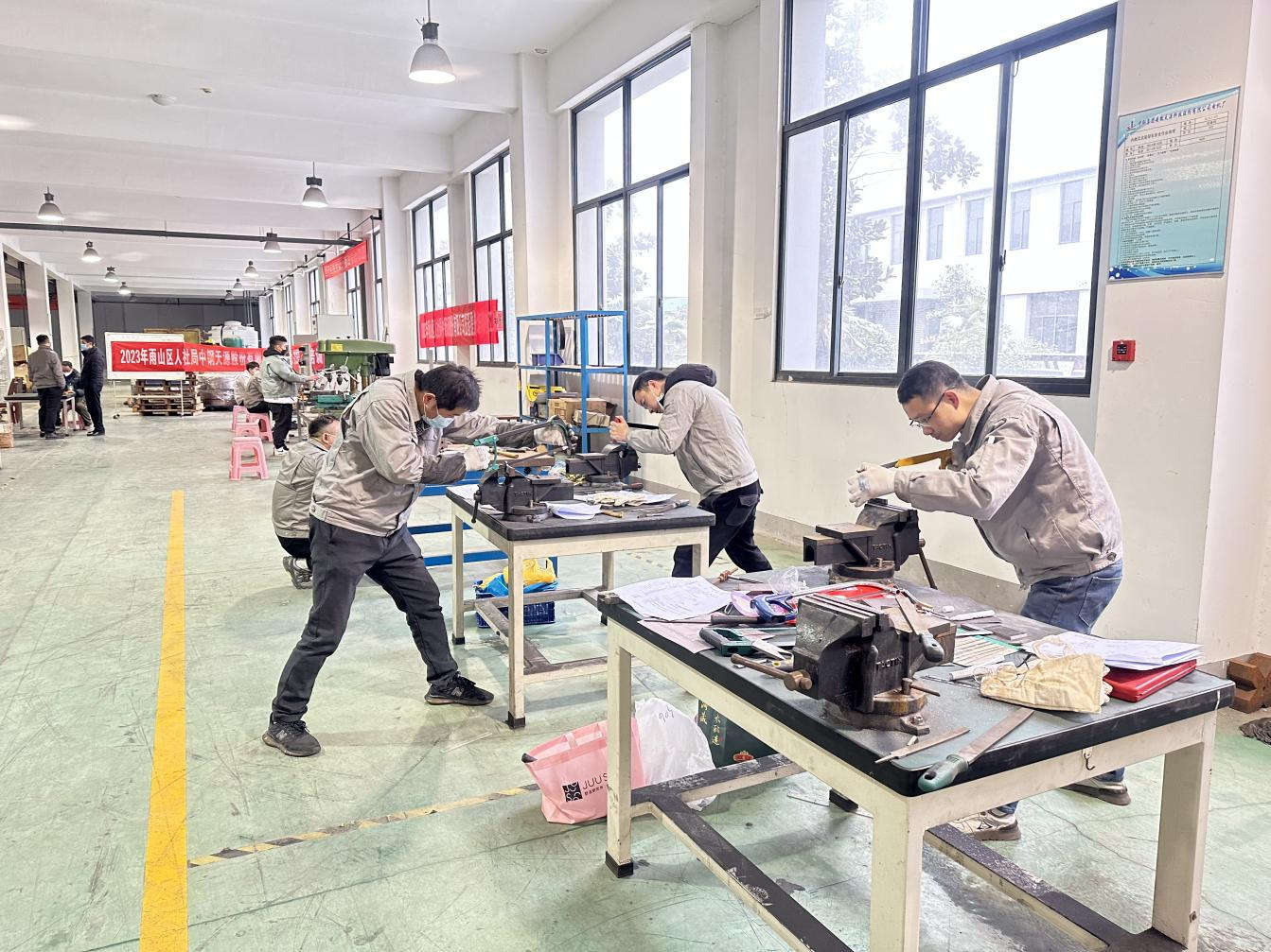 2181675662489889.jpg 2181675662489889.jpg